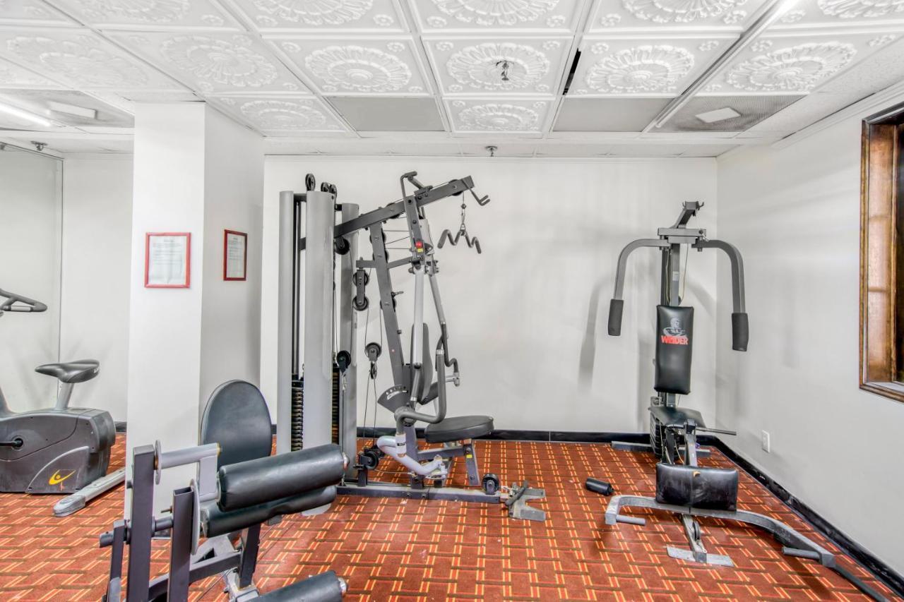 Hotel Oyo Townhouse Houston George Bush Intercontinental Extérieur photo
