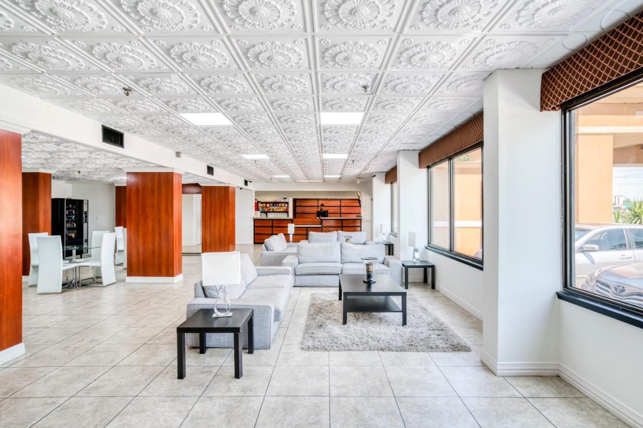Hotel Oyo Townhouse Houston George Bush Intercontinental Extérieur photo