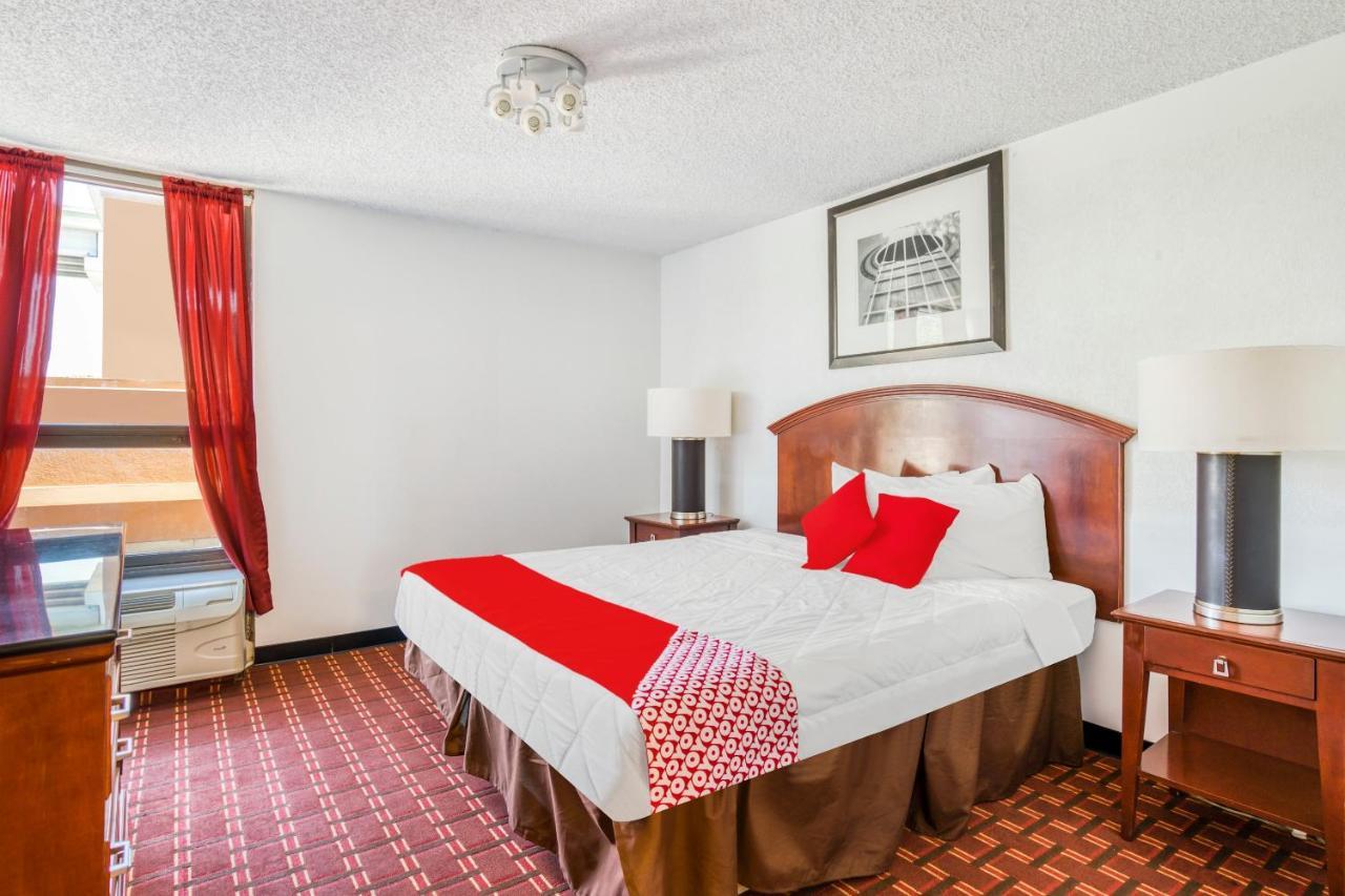 Hotel Oyo Townhouse Houston George Bush Intercontinental Extérieur photo