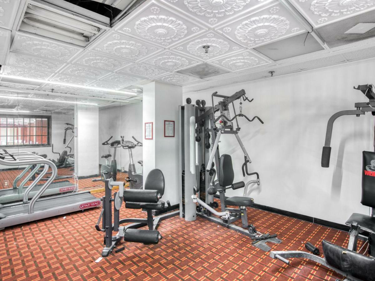 Hotel Oyo Townhouse Houston George Bush Intercontinental Extérieur photo