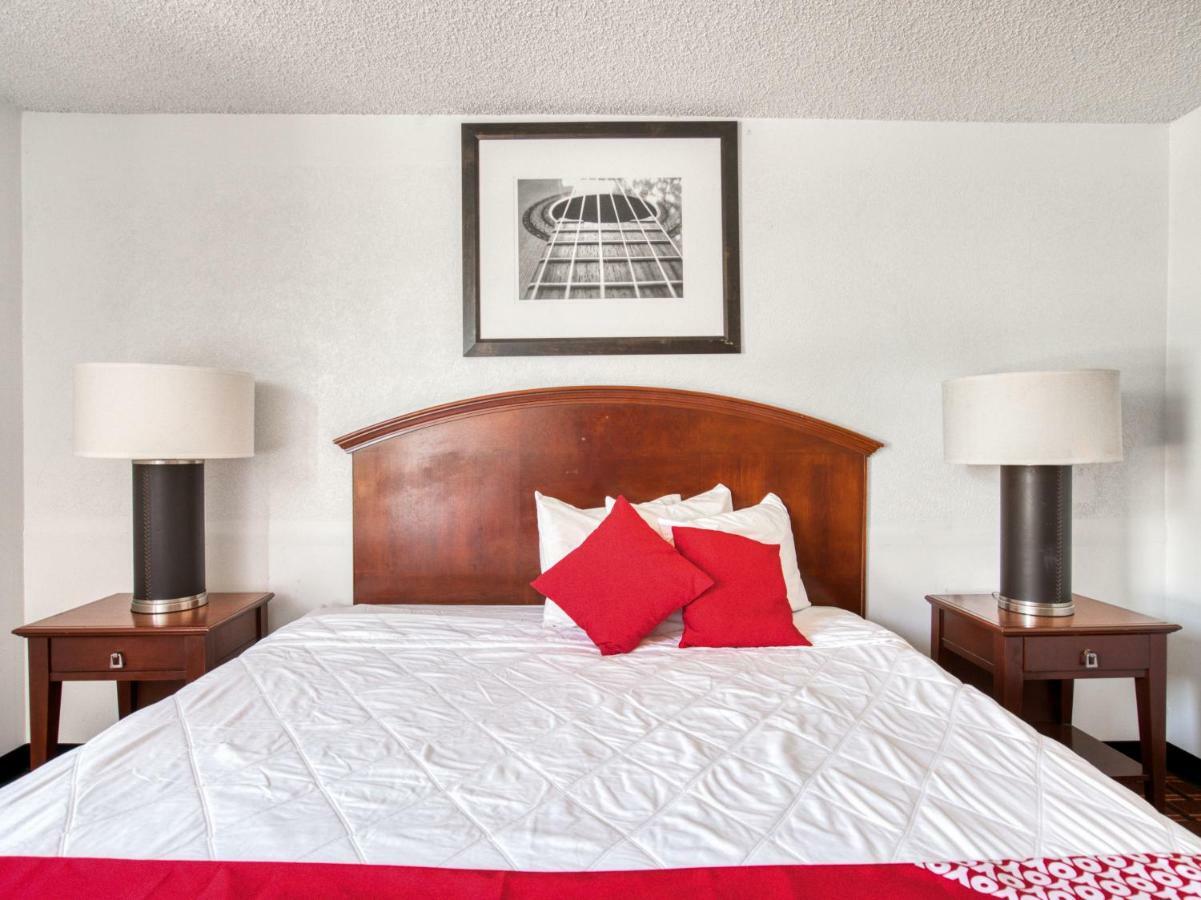 Hotel Oyo Townhouse Houston George Bush Intercontinental Extérieur photo