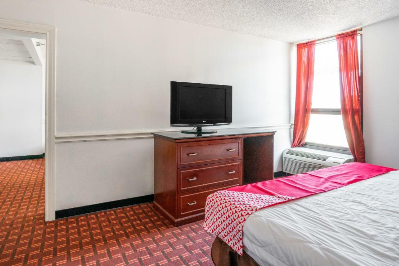 Hotel Oyo Townhouse Houston George Bush Intercontinental Extérieur photo